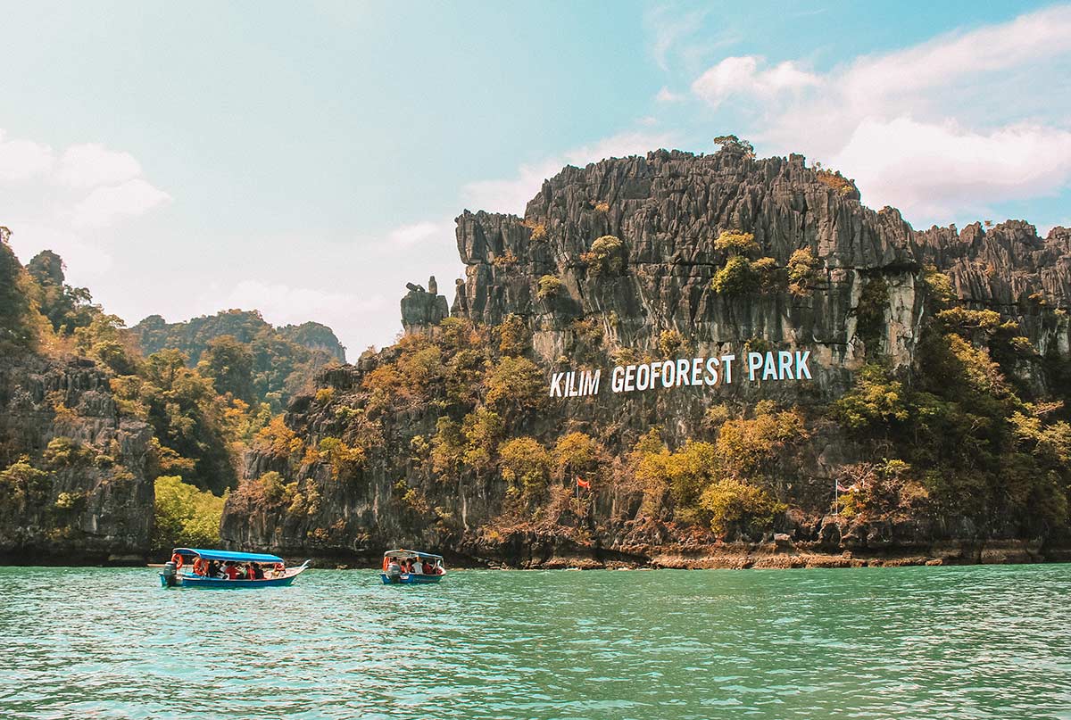 Jelajahi Ekosistem Unik Langkawi dalam Mangrove Tour yang Menawan